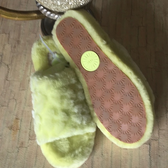 Ugg sandals - Picture 4 of 5